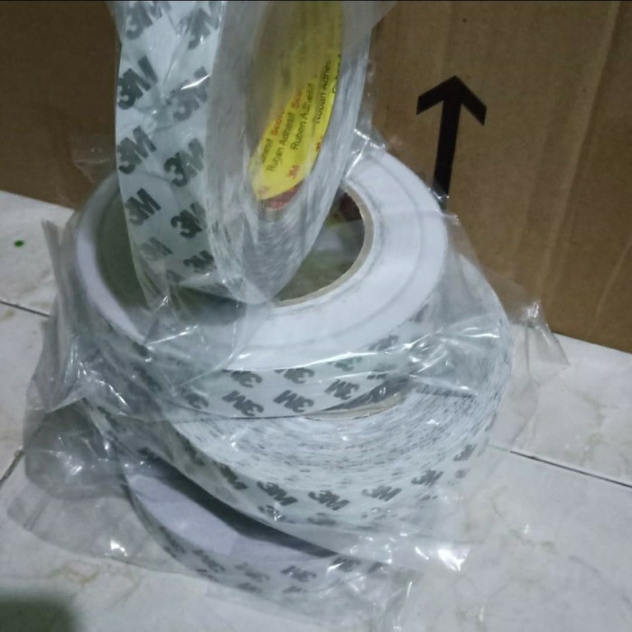 

Aman 3M Double Tape 9075I / Double Tape Tisu Size 1In X 50 Mtr Sale!!!