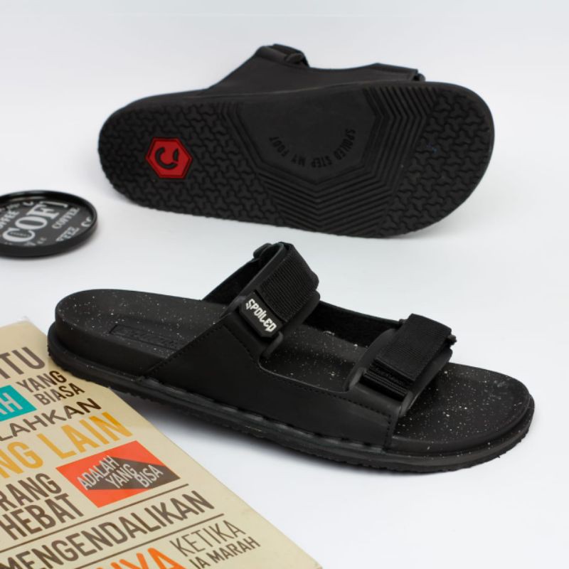 Sandal cowok berkuakitas spoiled art oregon