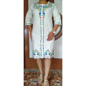 Dress bunga timbul bordir