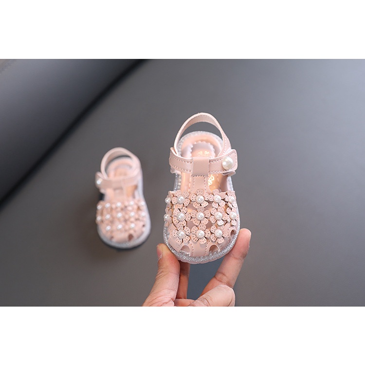 Sepatu Mutiara Bayi / Sepatu Anak Perempuan / Sepatu Sandal Slop Anak Perempuan / Prewalker Shoes Lucu / Sepatu Pesta Bayi Empuk Lembut / Sepatu Anak Import