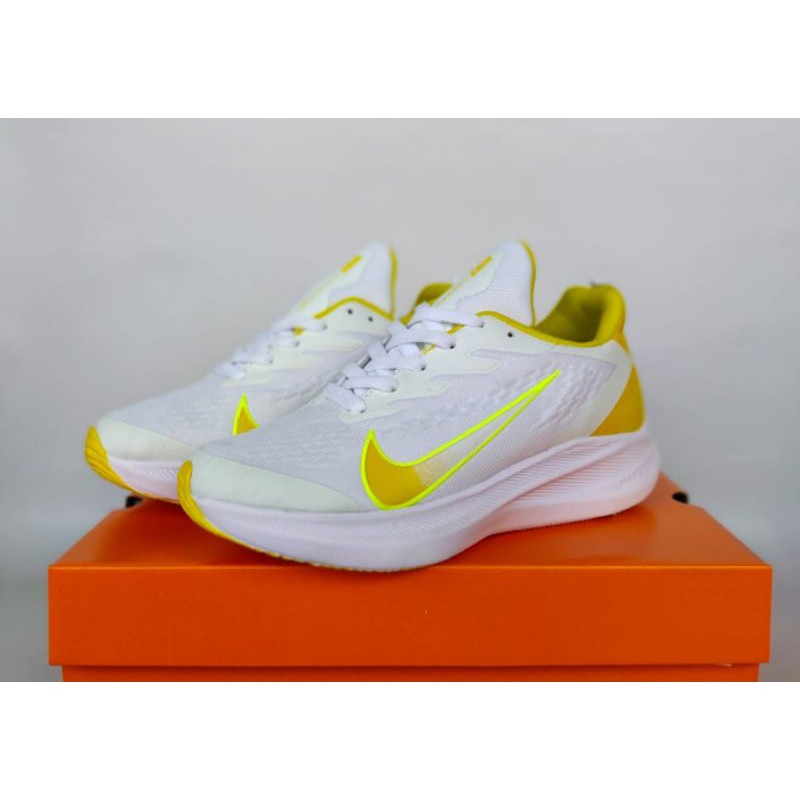 Promo Sepatu Cewek Nike Winflow Sepatu Olahraga Wanita