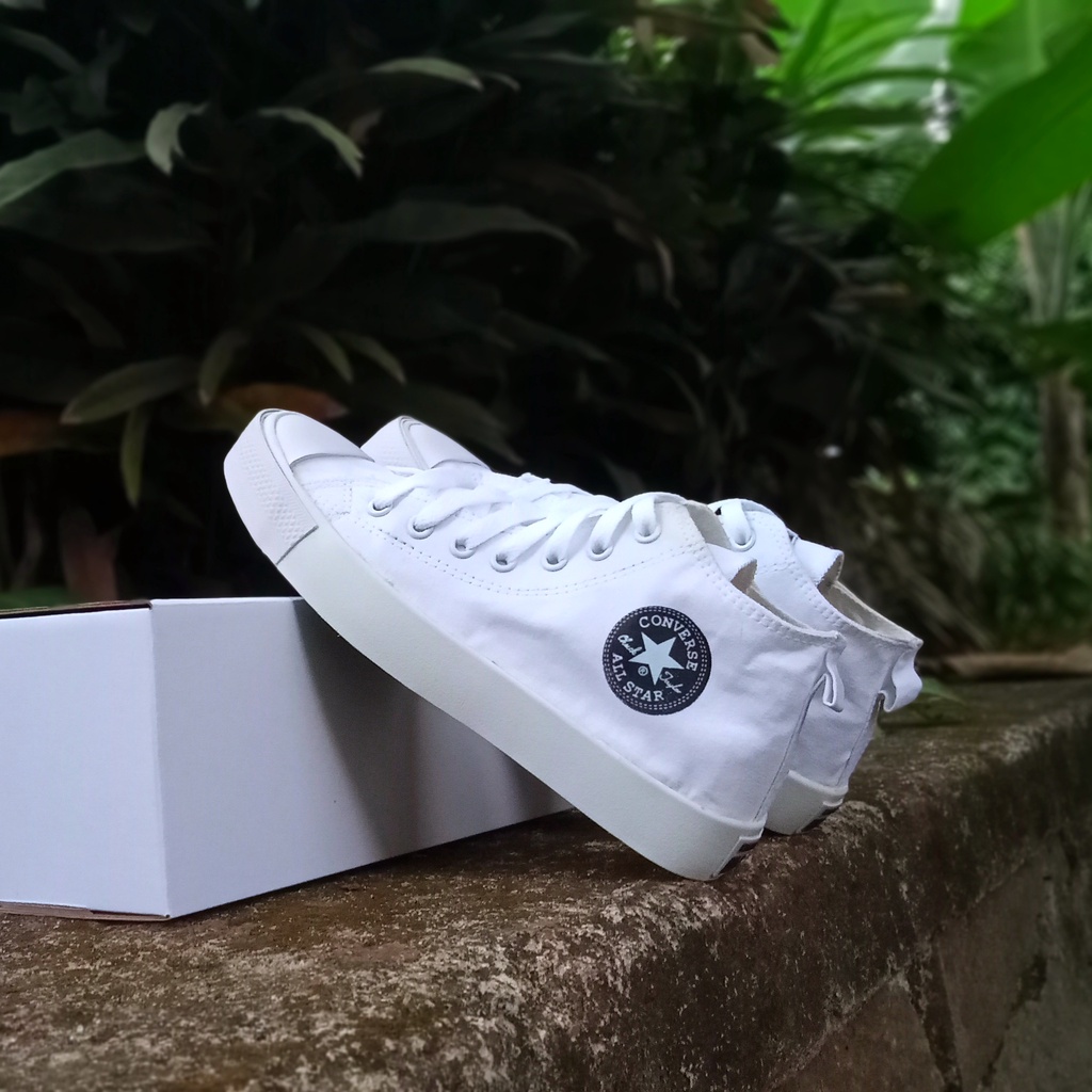 SEPATU SEMI BOT CT2 PUTIH TERBARU SEPATU PRIA WANITA HARGA GROSIR JUAL ECER SEPATU SNEAKERS