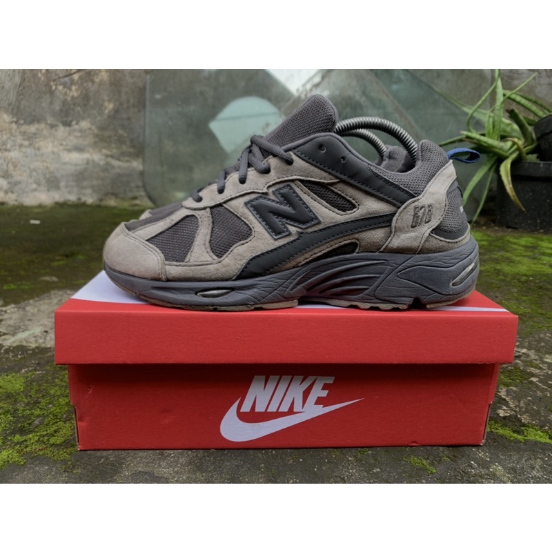 New Balance 878 Second