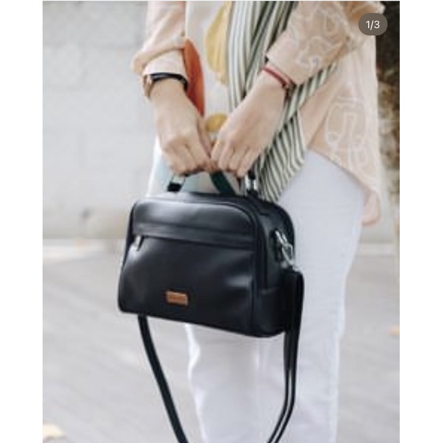 Preloved like New Kalani Bags - Linette Black (Tas Selempang hitam)