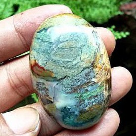 batu akik pancawarna garut