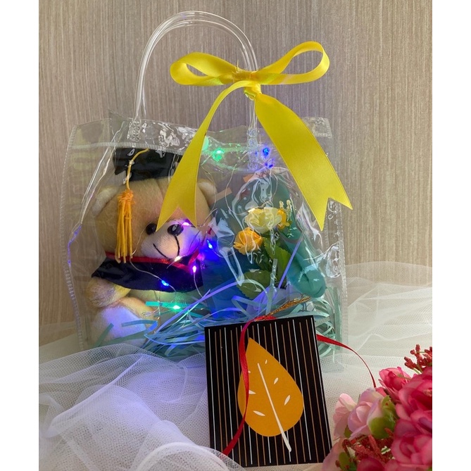 

Hampers tas wisuda