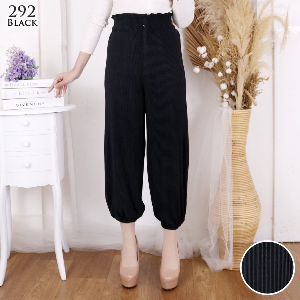 KULOT JOGGER 292 PLISKET LIDI PLEATS PANT KULOT PLISKET