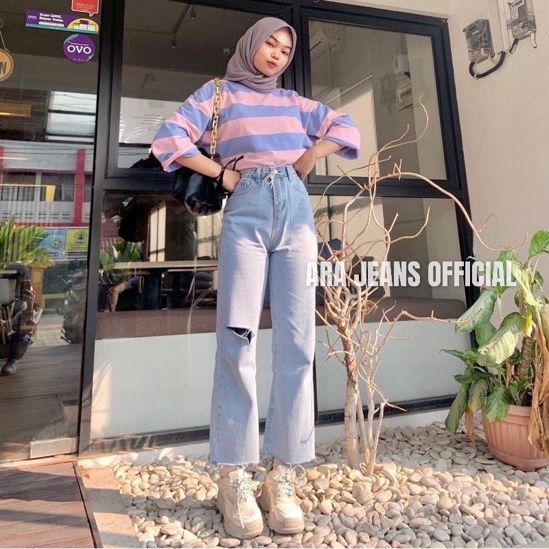 CLARA / KULOT RIPPED HIGHT WAIST JEANS