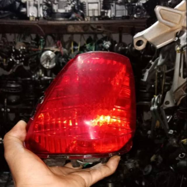 Lampu stop belakang cbr 150