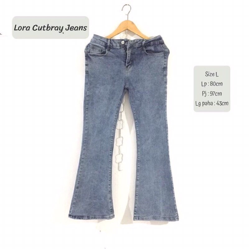 Celana Jeans Cutbray Miss Lora Light Denim
