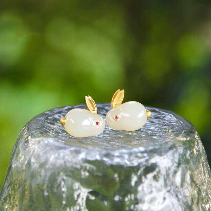 Anting Tusuk Gantung Wanita Desain Kelinci Gaya Trendy / Elegan / Simple Untuk Tahun Baru