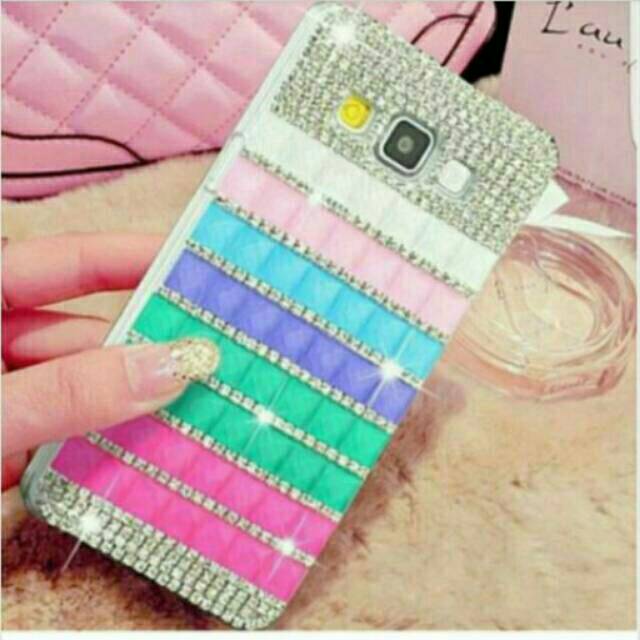 

Kotak warna warni case