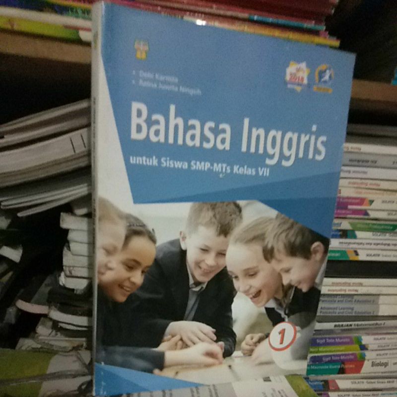 BAHASA INGGRIS KELAS 7 REVISI YRAMA WIDYA