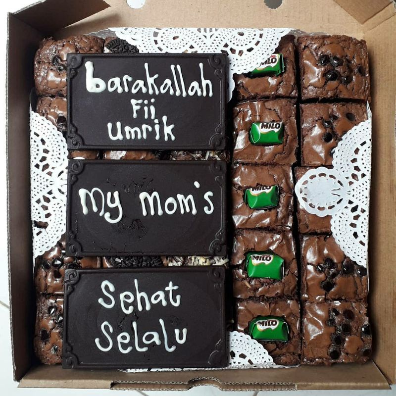 

BROWNIES BIRTHDAY / FUDGY BROWNIES / CAKE BIRTHDAY / BAKUL NASI