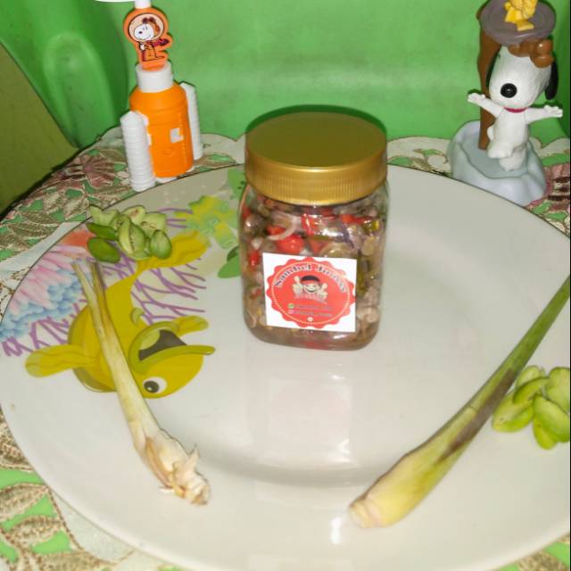 

Cumi asin sambel matah