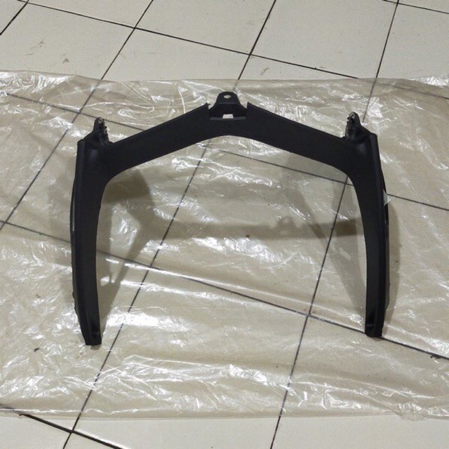 Garnish Dudukan Lampu Depan Vario 110 FI LED