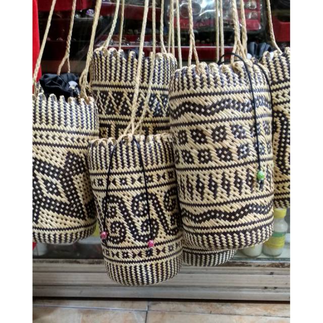 Anjat Dayak/Tas Rotan