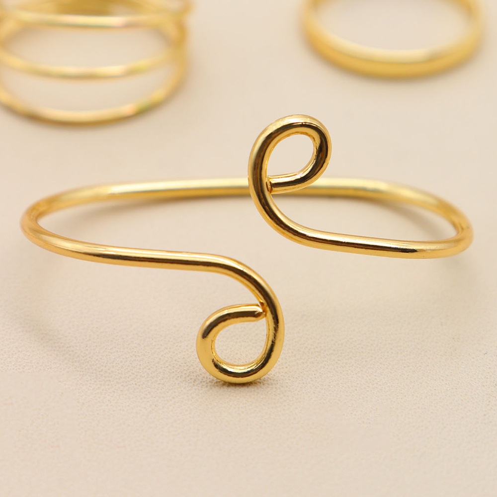 3pcs / set Cincin coil simple Warna Emas Untuk Wanita