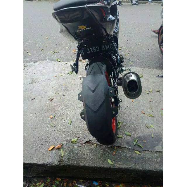 yamaha r15 v3 mudguard