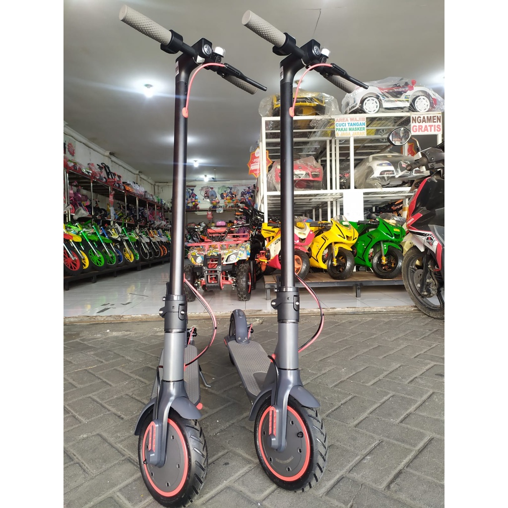 E-SCOOTER LISTRIK
