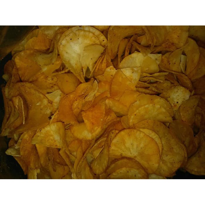 

Kripik singkong asin tabur abon cabe