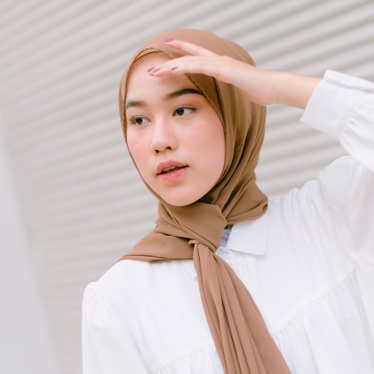 Lozy Hijab - Embroidery Signature Shawl Series 2 ( Pashmina Bordir Lozy x Hamidah )-3