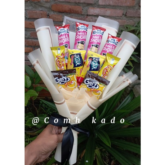 

BUKET SNACK/BUKET JAJAN/KADO ULTAH