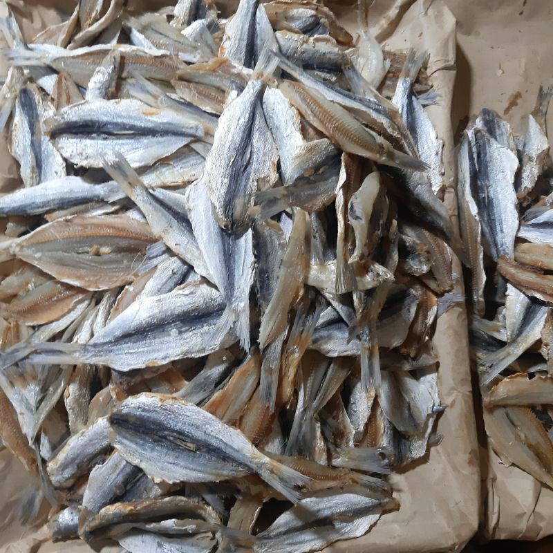 

Ikan Asin Dendeng 1/4kg (250g)