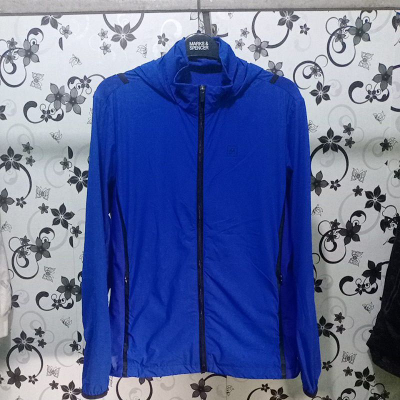 Jaket Running Waterproof SAINT BVVIS