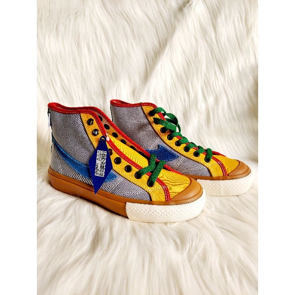 Sepatu Compass Xpresi High - size 37