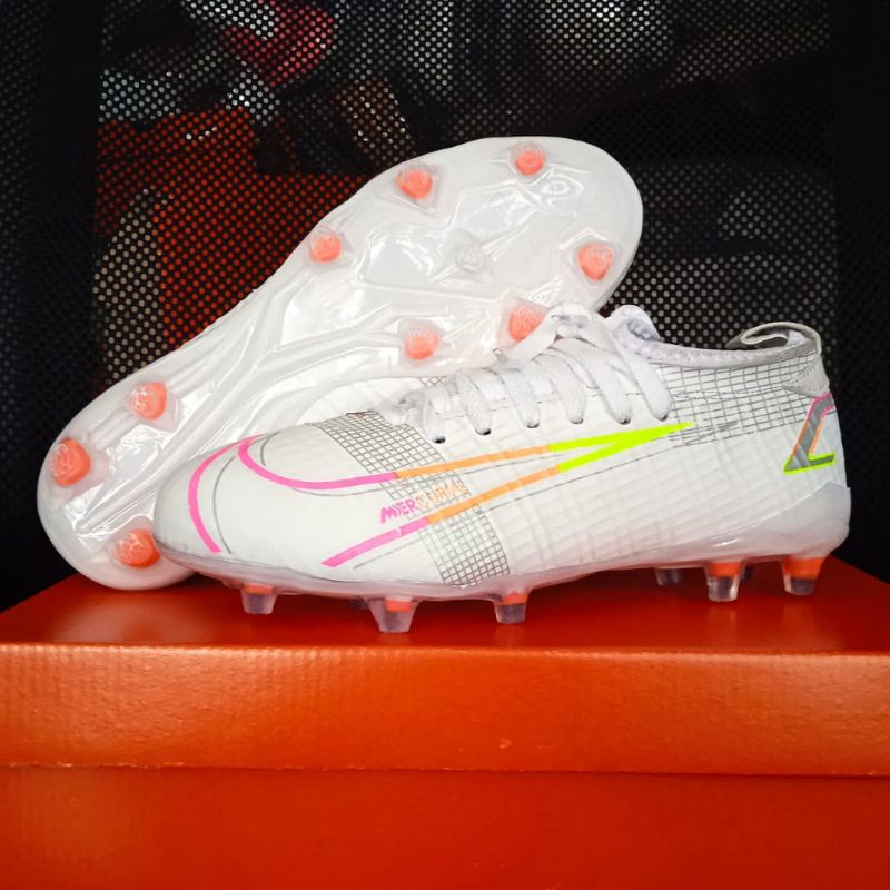 SEPATU BOLA MERCURIAL VAPOR FLYKNIT ANAK - ANAK