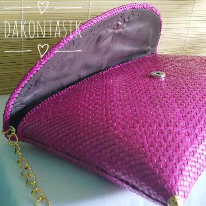 DT-17187 Dompet Pesta Model Amplop Plus Rantai Anyaman Pandan