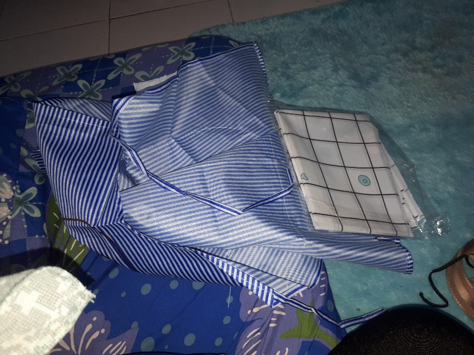 Bear Striped Home Cooking Apron / Celemek Masak Kantong Lucu Kartun