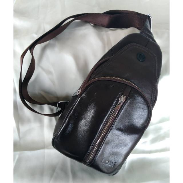 TAS SELEMPANG TAS DADA SLING BAG KULIT ASLI LEVIS IMPORT PRIA