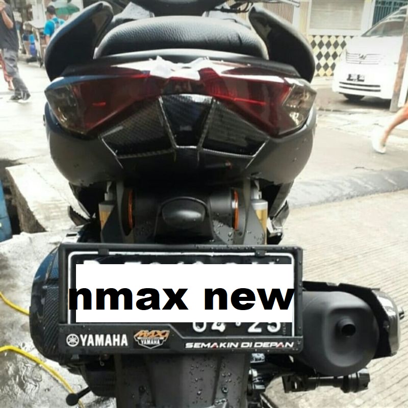 COVER LAMPU BELAKANG NMAX NEW (BAGIAN BAWAH LAMPU)