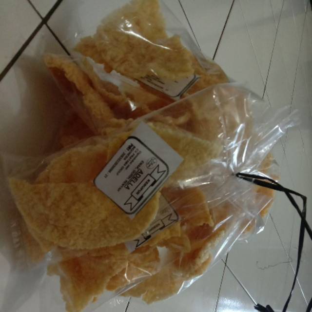 

KERUPUK GENDAR / PULI / NASI ADELLA