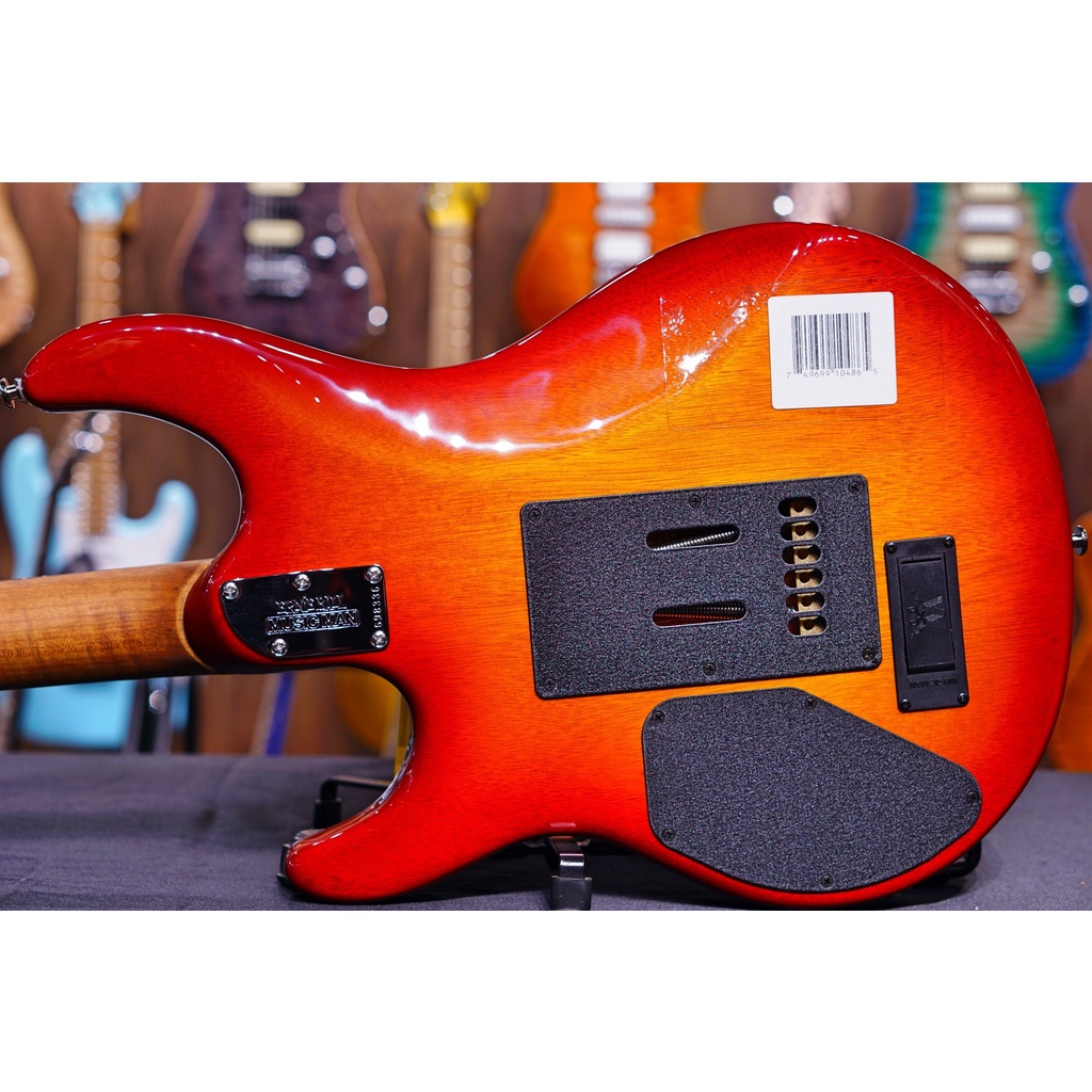 Ernie Ball Music Man Luke III HSS - Cherry Burst Quilt G98336