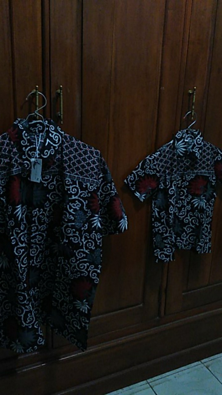 Couple Batik Ayah Ibu Anak Motif Kembang Langit Kids Fashion Terlengkap