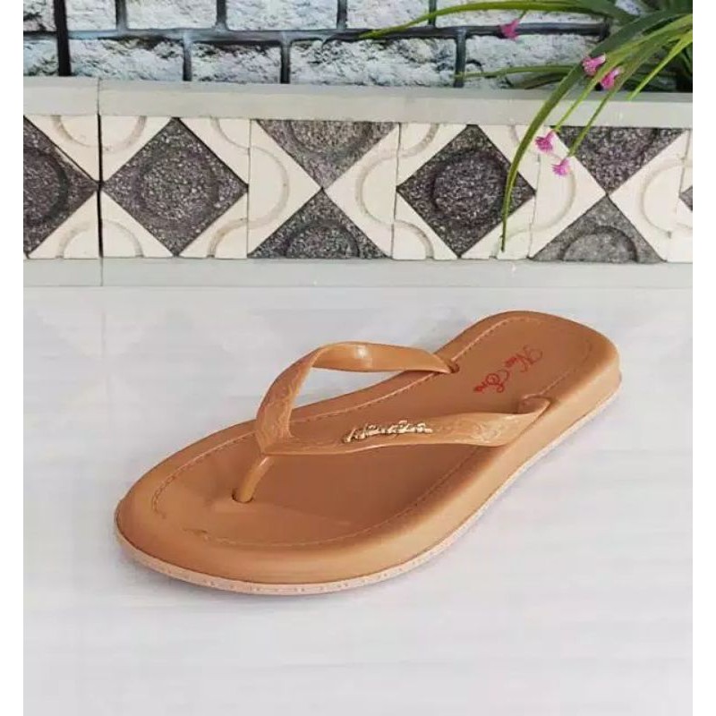 SANDAL JEPIT KARET NEW ERA LB 10023