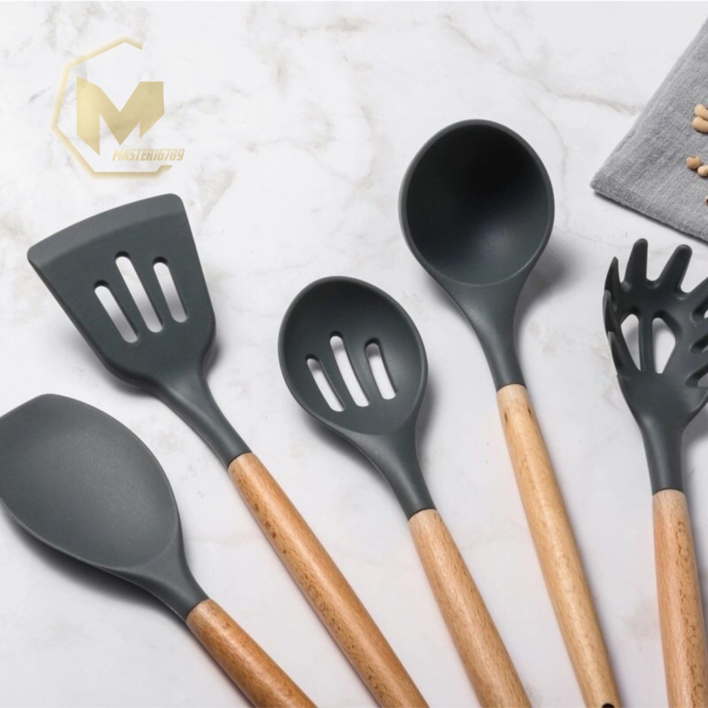 RT82 Kitchen Utensil Silicone wood 12pcs Set Peralatan Dapur Masak Baking Sutil Spatula Sendok Silikon Set Alat Masak 11 in 1 gagang kayu MA2753