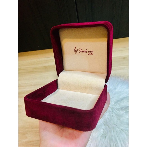 SALEEE box FRANK N CO untuk cincin/kalung/gelang or full set size medium