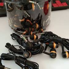 HEADSET BAZOOKA sweet bass go bass