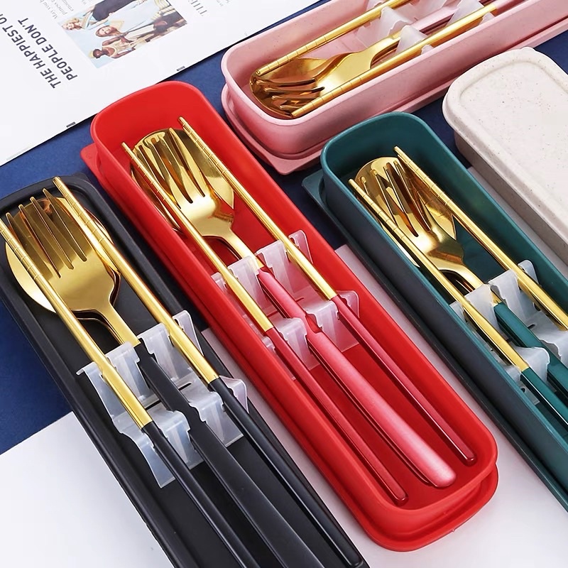 SET ALAT MAKAN KOREA GOLD &amp; SILVER DENGAN BOX PREMIUM QUALITY / SET SENDOK GARPU SUMPIT KOREA /  ALAT MAKAN TRAVEL SET 3IN1 BOX STAINLESS / SENDOK SET / GARPU SET / SUMPIT SET / ALAT MAKAN SET / SPOON FORK CHOPSTICKS SET / CUTLERY SET