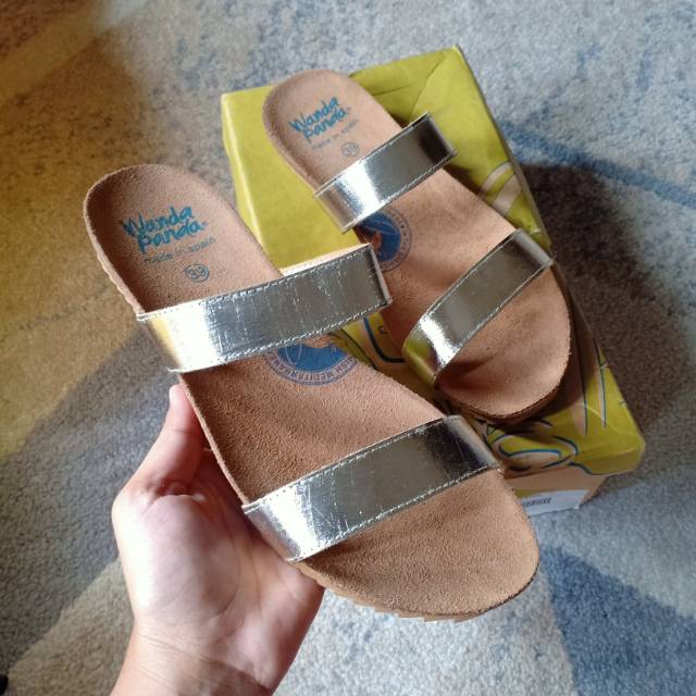Wanda panda sandal flat