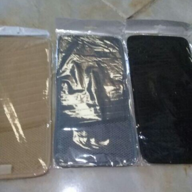 Tempat cd vcd mobil audio