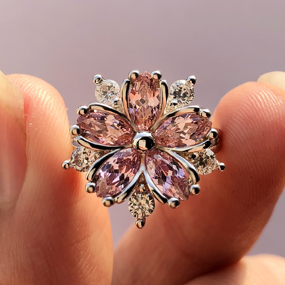 Cincin Wanita Desain Bunga Hias Batu Kristal Zircon Warna Pink Untuk Pernikahan