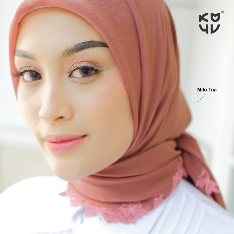 Koyu Hijab Segiempat Viney Jepang Lace Embroidery Daun