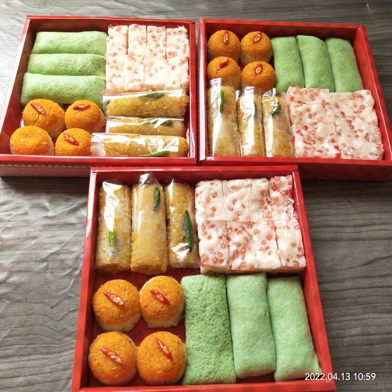 

Paket 4 varian kue
