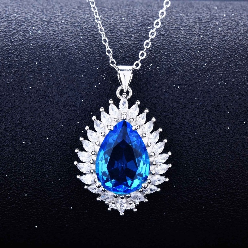 Natural Sri Lankan Sapphire Moissanite Water Drop Pear-Shaped Flame Necklace