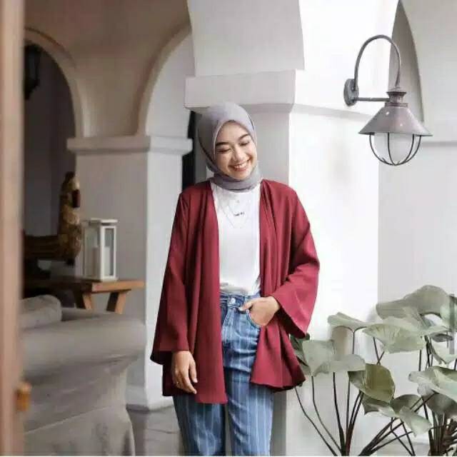 ( 1 kg muat 7 pcs) Meyra cardi// CARDI OUTHER TANPA JILBAB